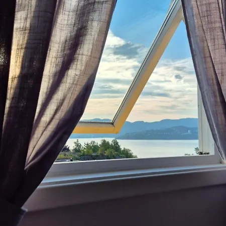 Dom wakacyjny Charming Family House With Beautiful Views! Askoy